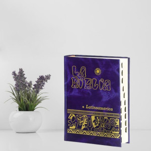 Biblia latinoamericana bolsillo con Índex