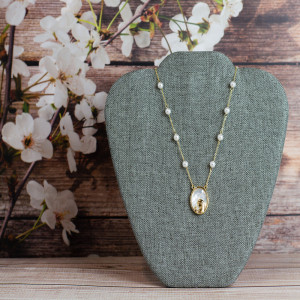 Pearl Oval Pendant of the Virgin Mary