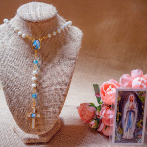 Rosary with the image of Our Lady of Lourdes