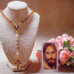 Rosary with the image of the Face of Jesus